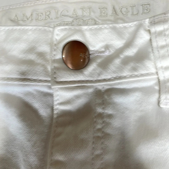 American Eagle Outfitters White Jeans - Picture 7 of 9